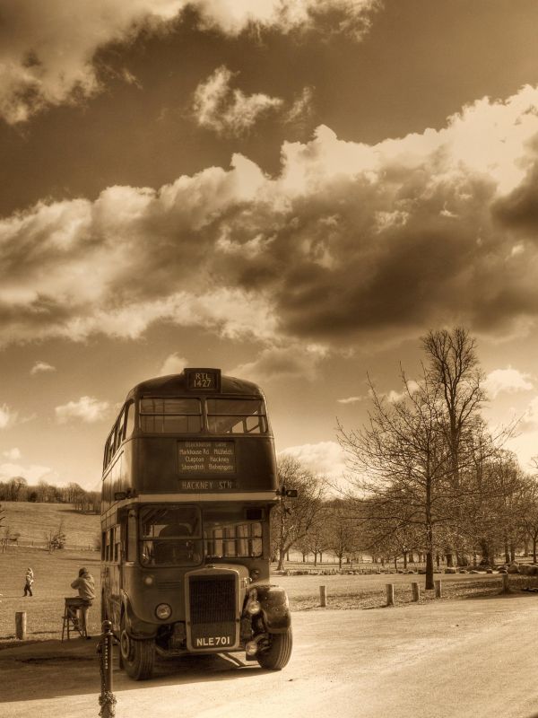 Old Skool Bus